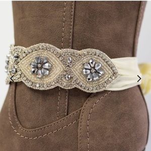 Cowgirl boot wrap